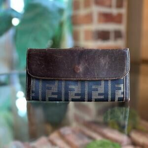 FENDI Sas Brown Vinatge Zucca Canvas Wallet